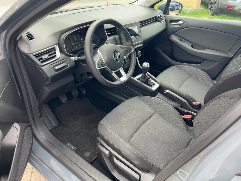 Fahrzeugabbildung Clio V 1.0 TCe 100 Experience Bild 12 von 15