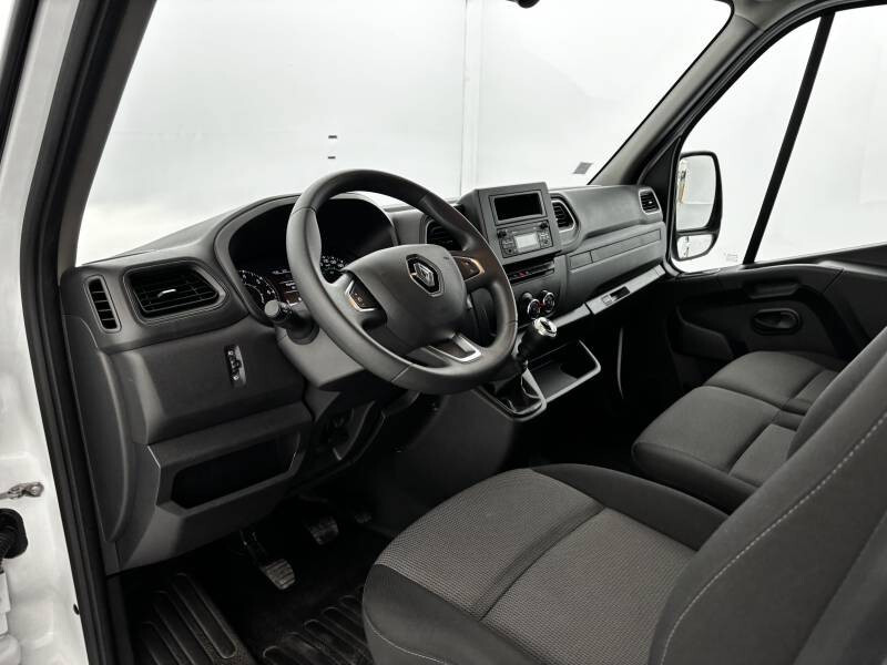 Renault Master III