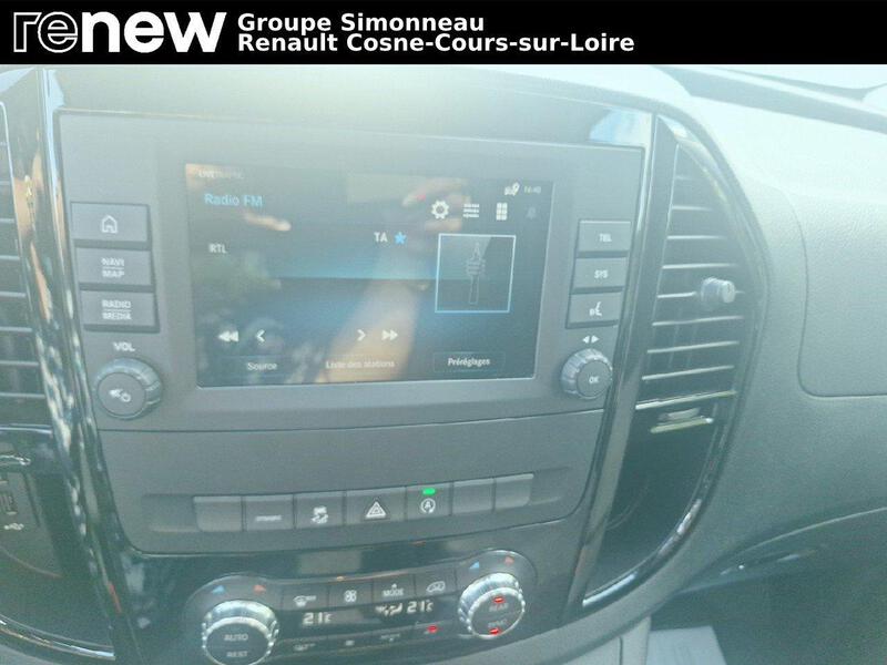 Mercedes-Benz Vito Mixto