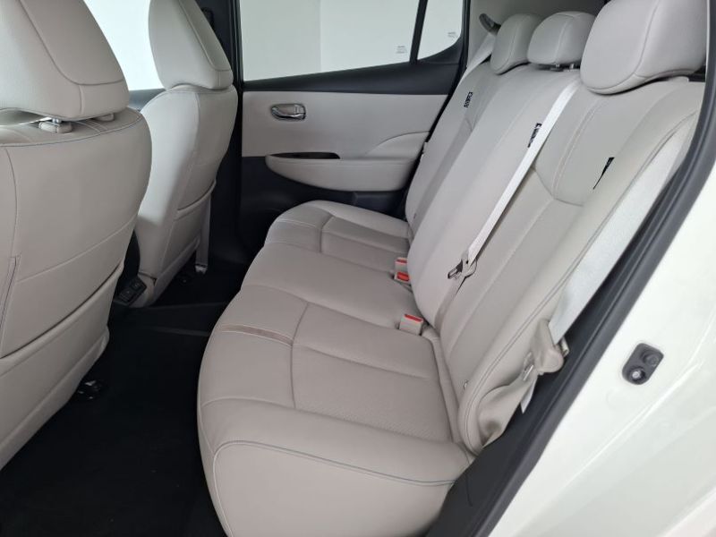 NISSAN Leaf 0 — imagine 15