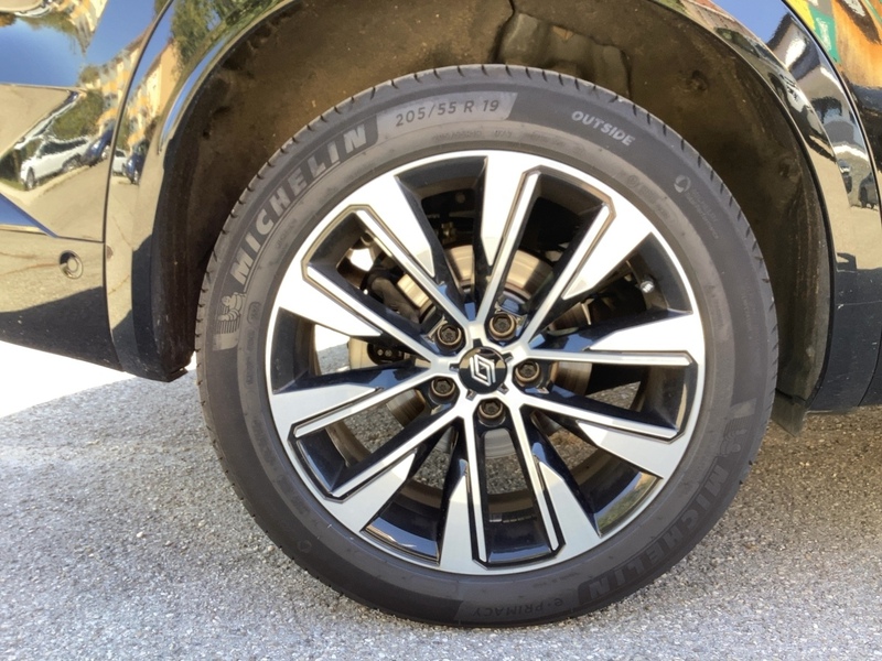 Fahrzeugabbildung Austral Techno TCe 160 MildHybrid Automatik Bild 10 von 16