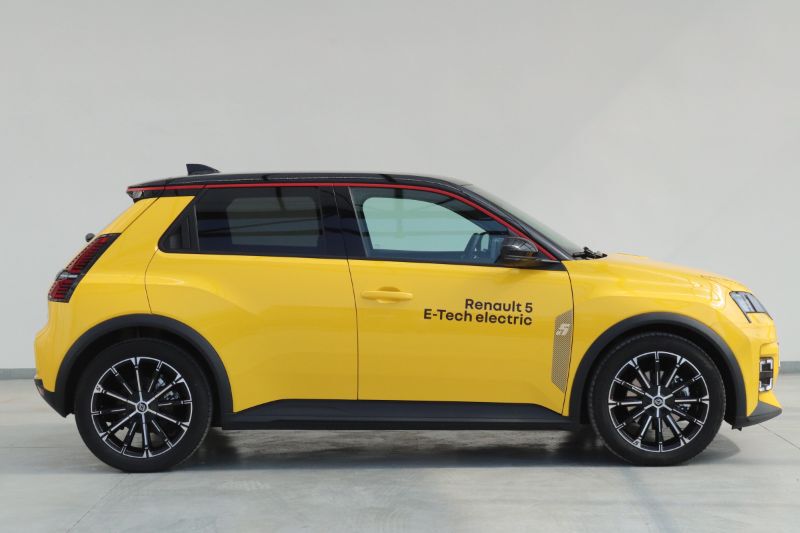 RENAULT 5 2025 — imagine 13