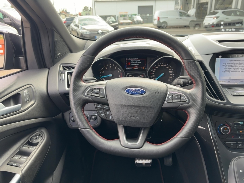 Fahrzeugabbildung Kuga 1.5 EcoBoost ST-Line 4x4 Start/Stopp Bild 14 von 26