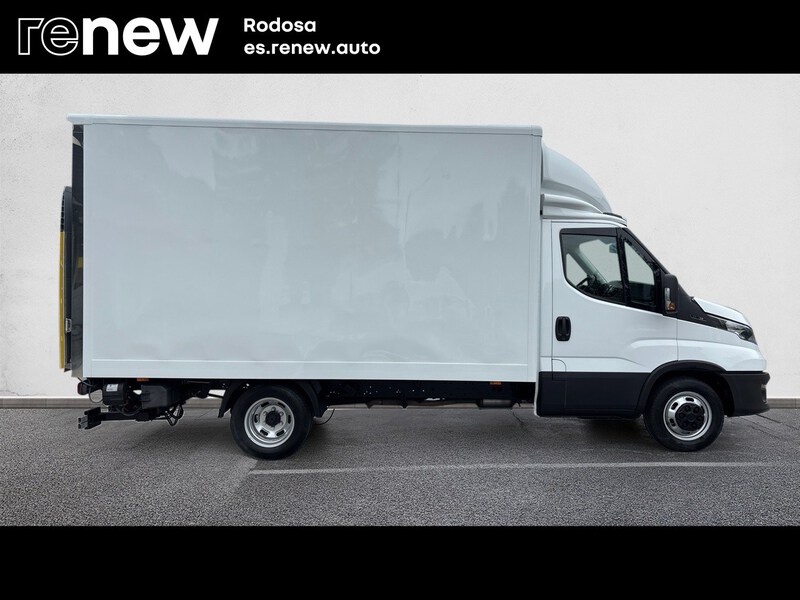 Iveco Defender