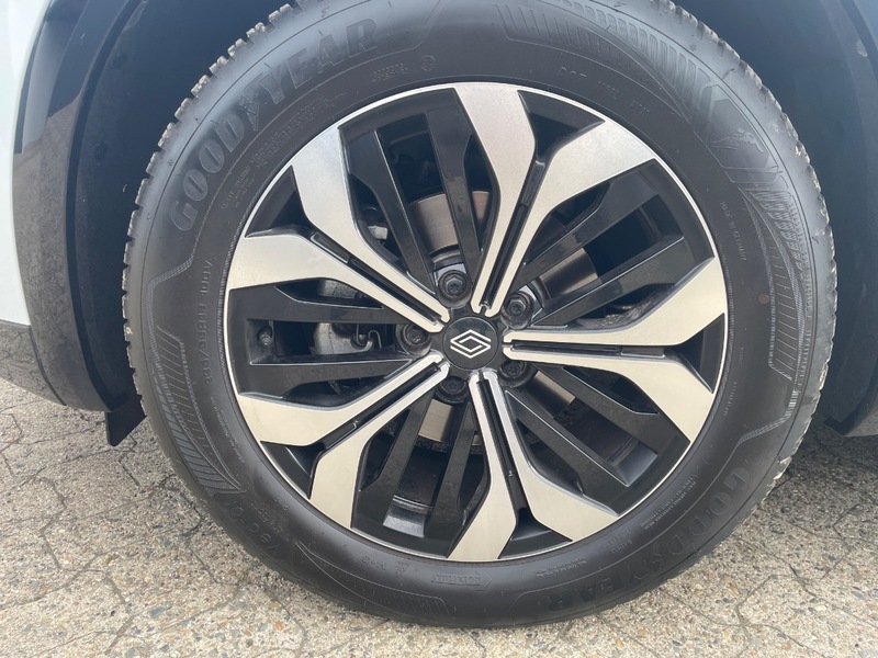 Fahrzeugabbildung Austral 1.3 TCe 160 Mild-Hybrid Techno Bild 22 von 50