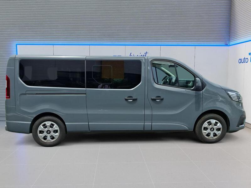 Renault Trafic Combi