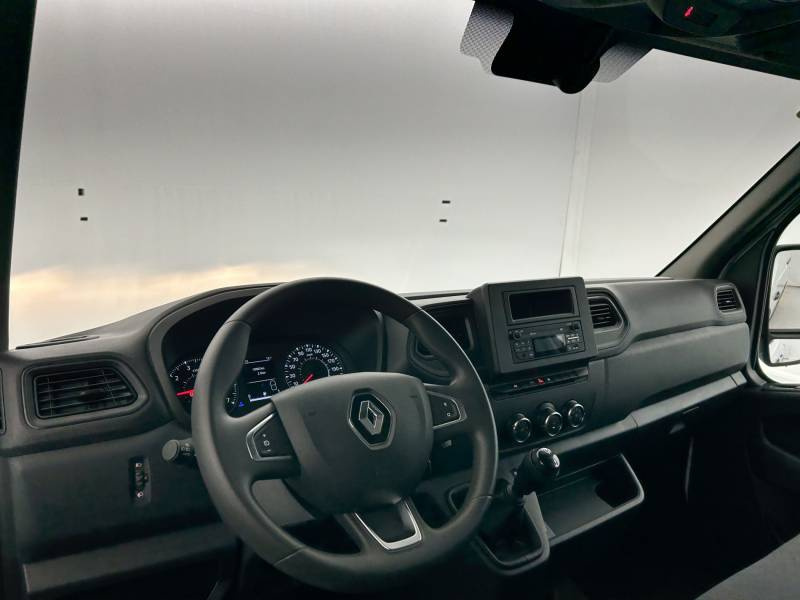 Renault Master III