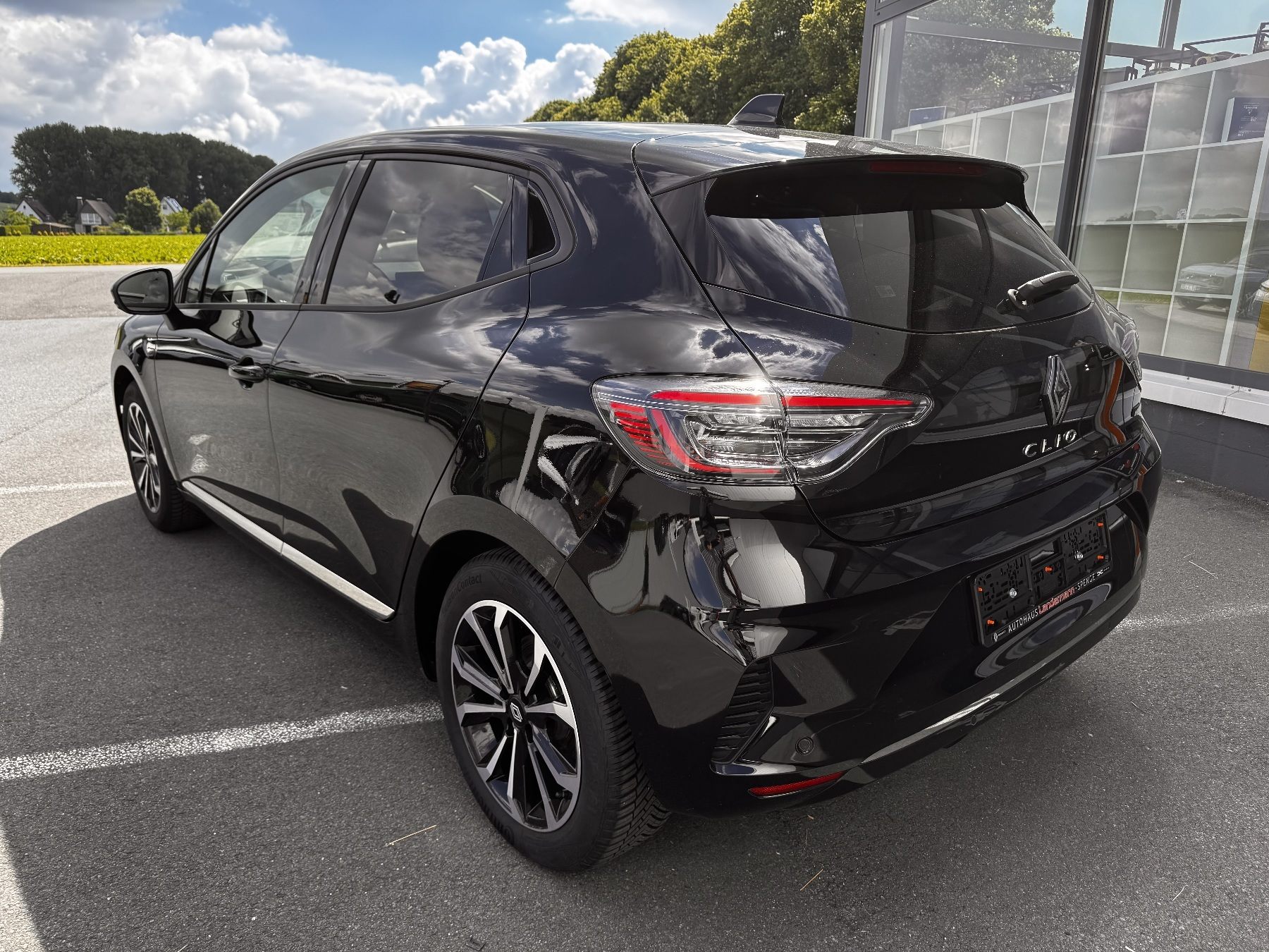 Renault Clio – Bild 3