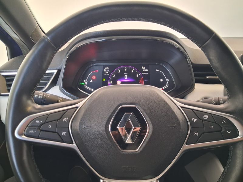 RENAULT Clio 2021 — imagine 12