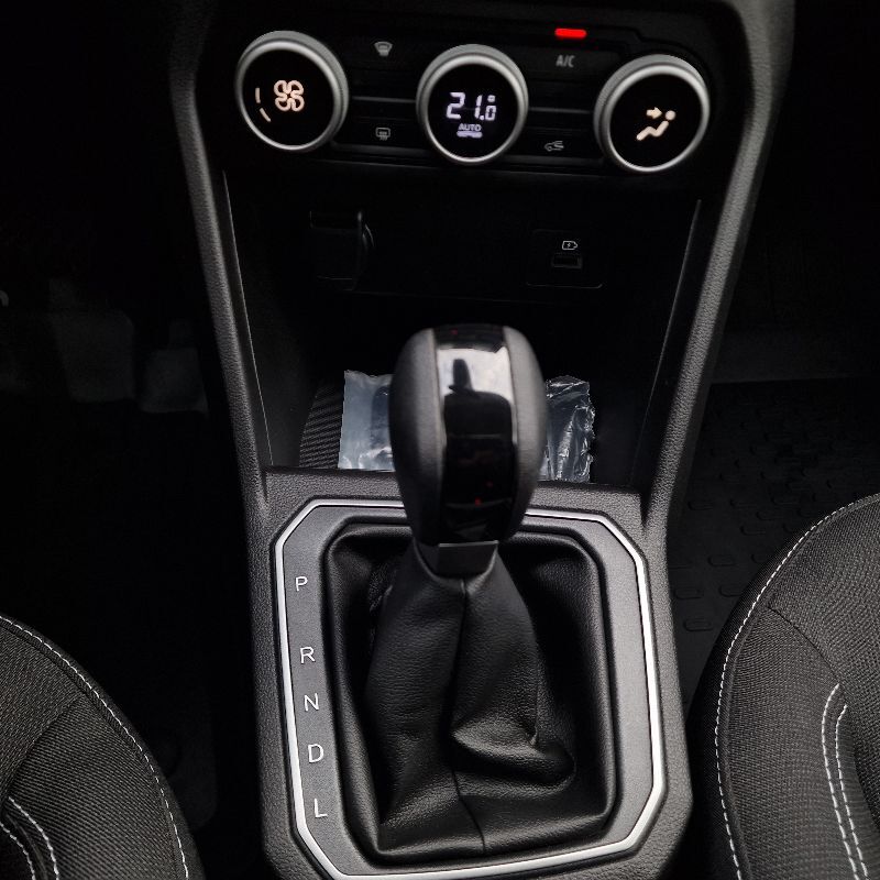 DACIA Logan 2024 — imagine 72
