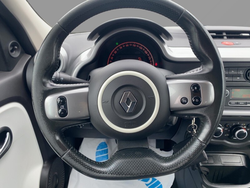 Fahrzeugabbildung Twingo ZEN SCe 65 Start & Stop Bild 10 von 21