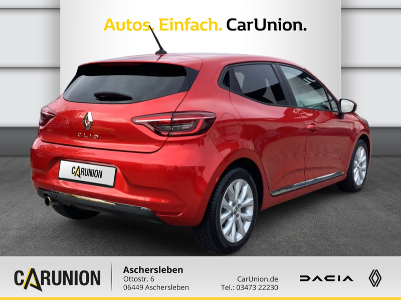 Fahrzeugabbildung Clio Klimaautomatik + Navi Bild 4 von 13