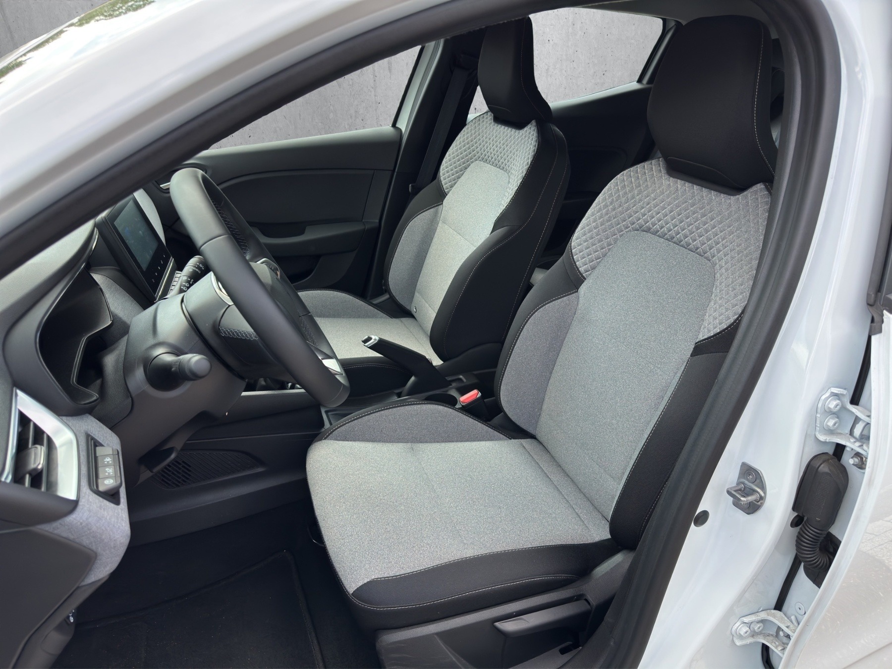 Renault Clio – Bild 9