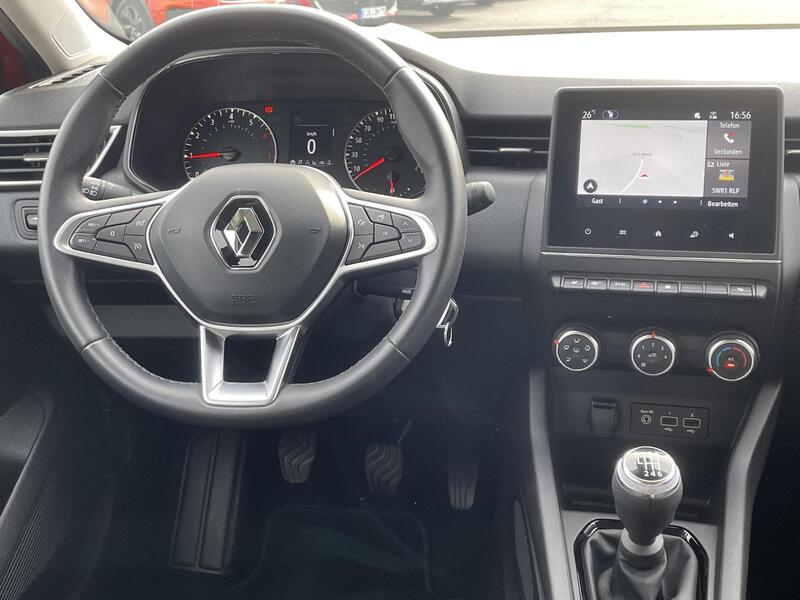 Fahrzeugabbildung Clio EQUILIBRE TCe 90 Bild 14 von 21