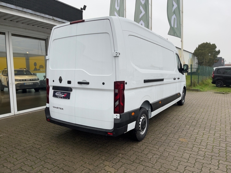 Fahrzeugabbildung Master Kasten extra L3H2 3,5t dCi 150 Bild 3 von 12