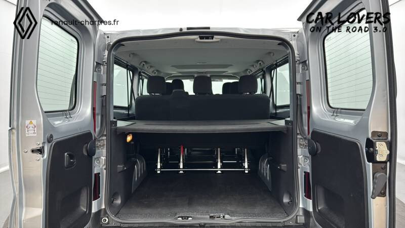 Renault Trafic Combi