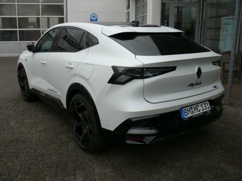 Fahrzeugabbildung Rafale Rafale Atelier Alpine E-Tech Plug-in Hybrid 300 4x4 Bild 28 von 30