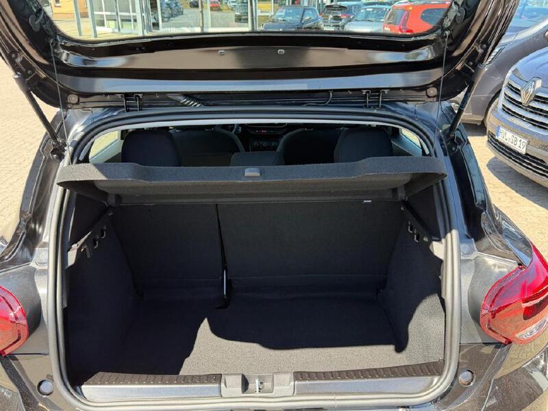 Fahrzeugabbildung Sandero Essential SCe 65 Bild 11 von 11