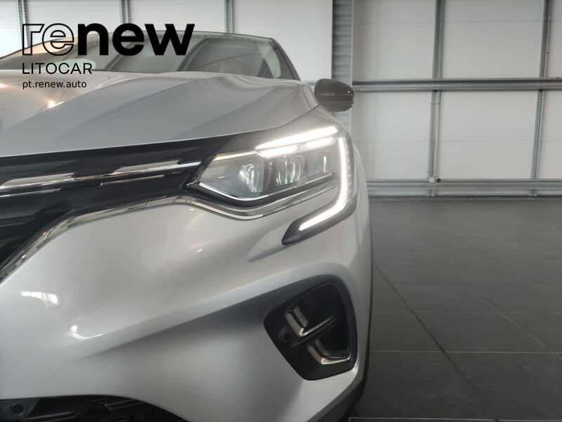 RENAULT Captur Techno — photo 4