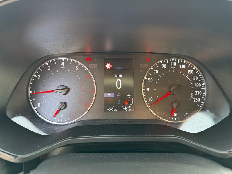 Fahrzeugabbildung Clio V 1.0 SCe 65 Equilibre Bild 12 von 17