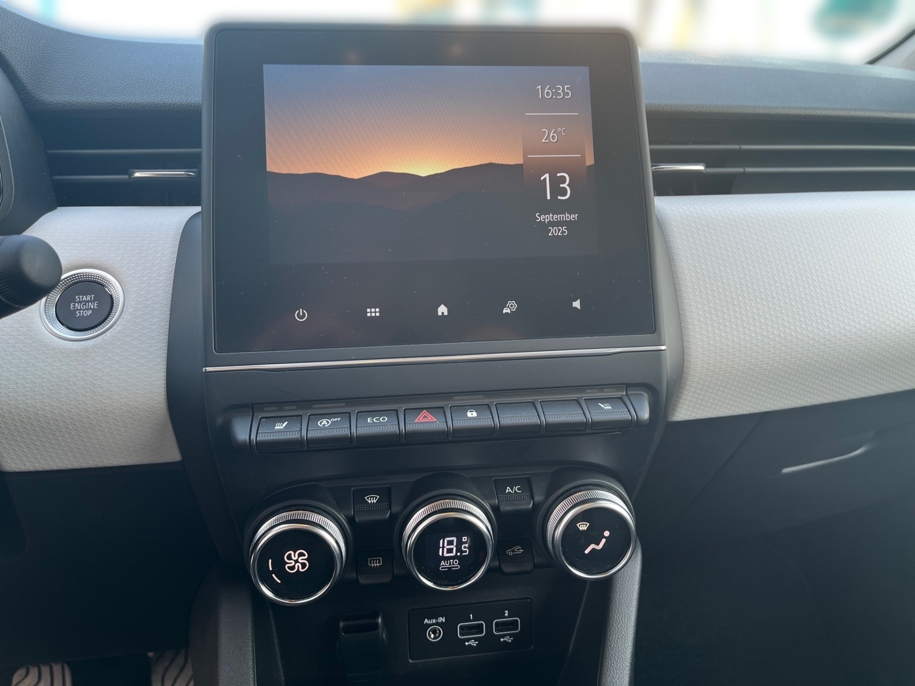 Renault Clio – Bild 10