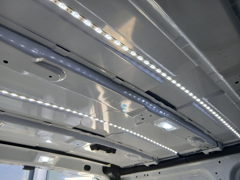 Fahrzeugabbildung Trafic 2.0 BLUE dCi 130 L1H1 2,8t Komfort Bild 22 von 46