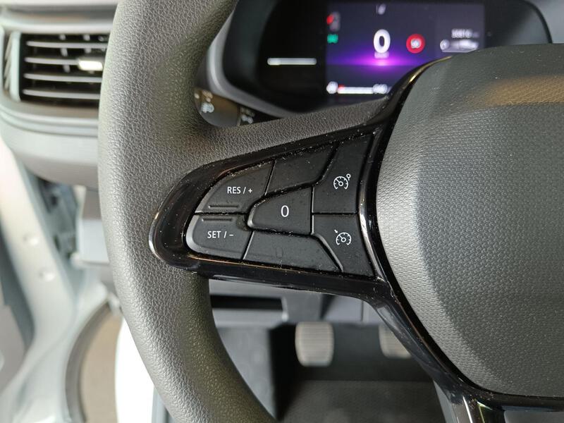 Renault Trafic Combi
