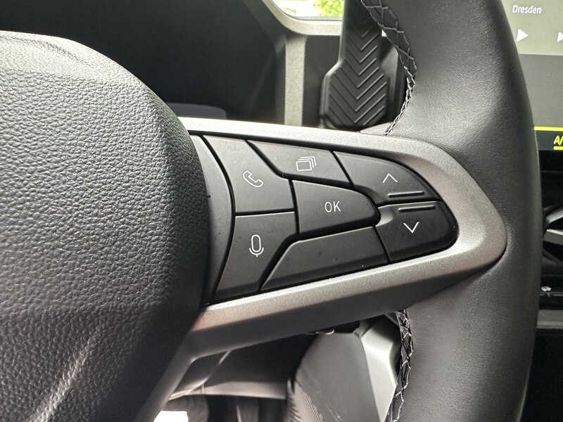 Fahrzeugabbildung Bigster Journey HYBRID 155 Bild 31 von 50