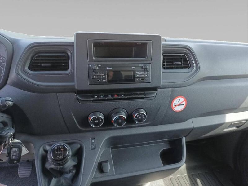Renault Master III