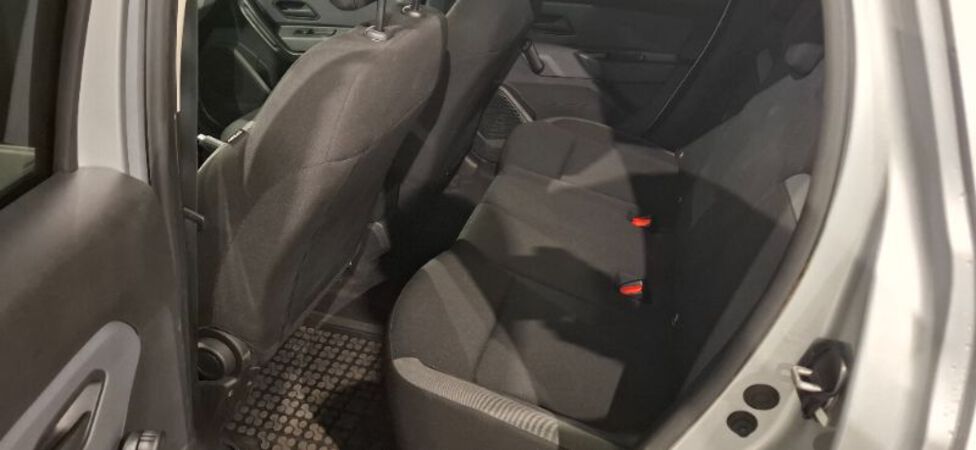 DACIA Duster 2019 — imagine 39
