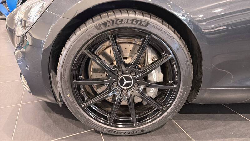 Mercedes Benz AMG GT