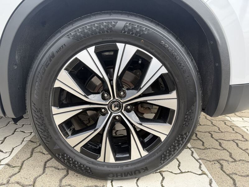 Fahrzeugabbildung Koleos X-Tronic-CVT Bild 11 von 46