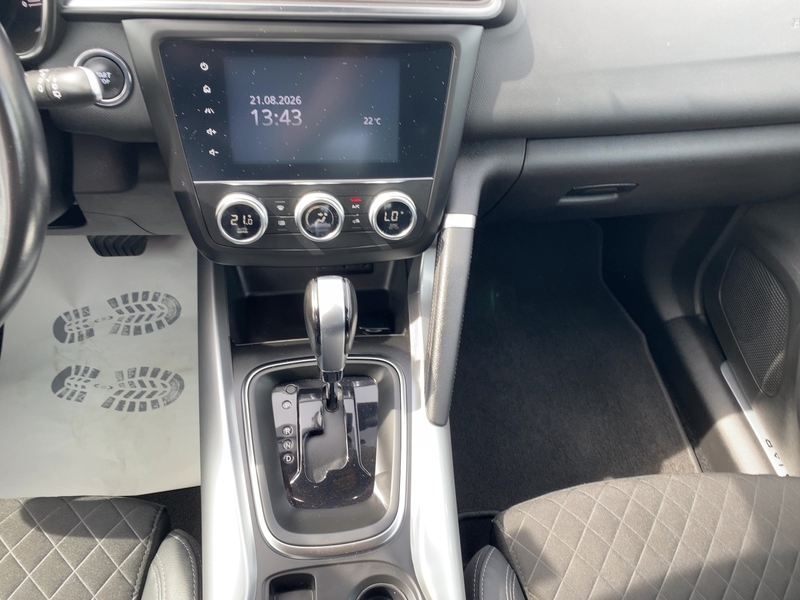 Fahrzeugabbildung Kadjar  Intens TCe 140 EDC GPF Bild 11 von 21