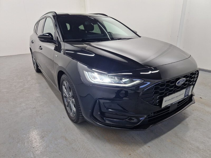 Fahrzeugabbildung Focus 1.0 EcoBoost ST-Line Turnier SYNC4 Bild 4 von 25