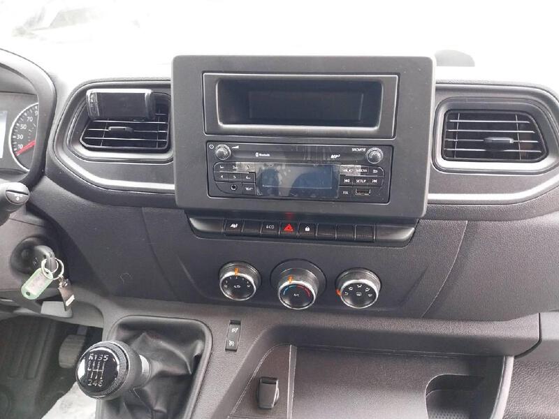 Renault Master III