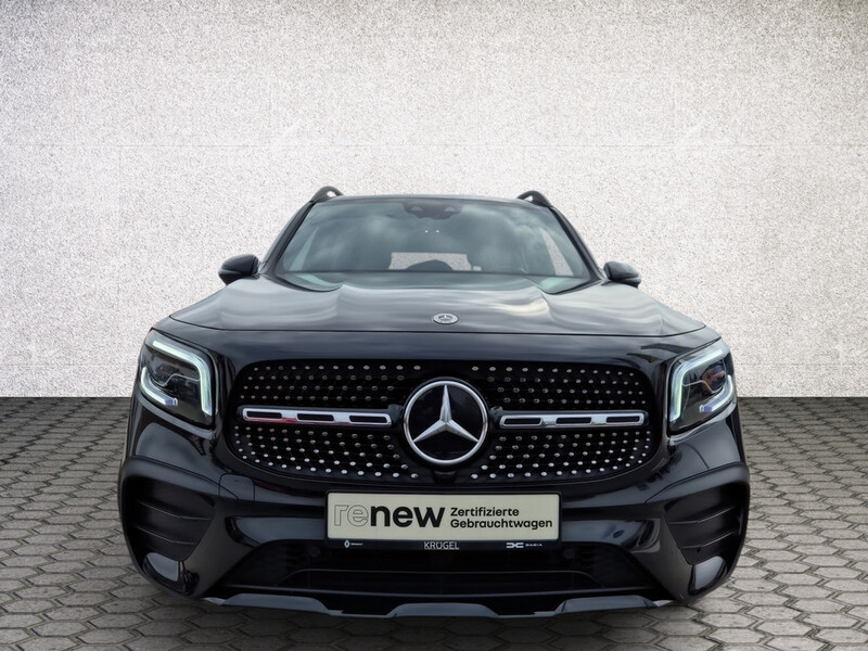Mercedes-Benz GLB 220