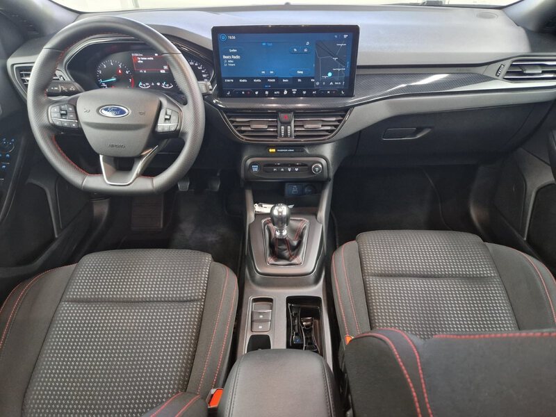 Fahrzeugabbildung Focus 1.0 EcoBoost ST-Line Turnier SYNC4 Bild 12 von 25