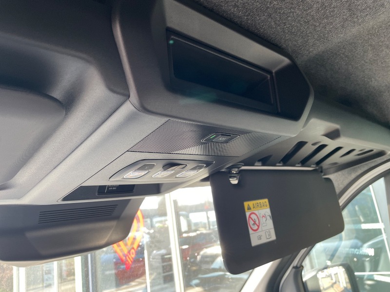 Fahrzeugabbildung Master +Klima+ Bild 41 von 46