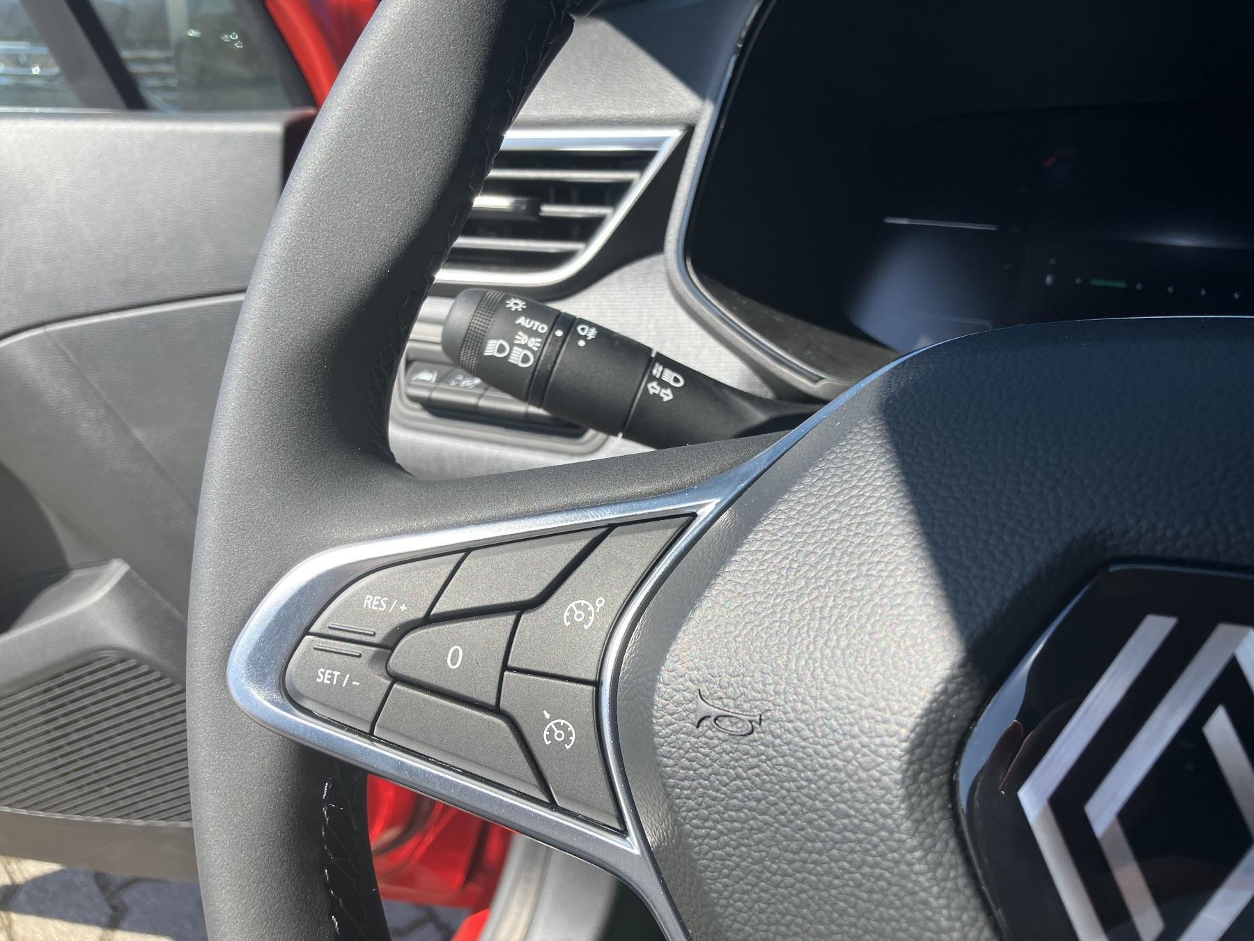 Renault Clio – Bild 15