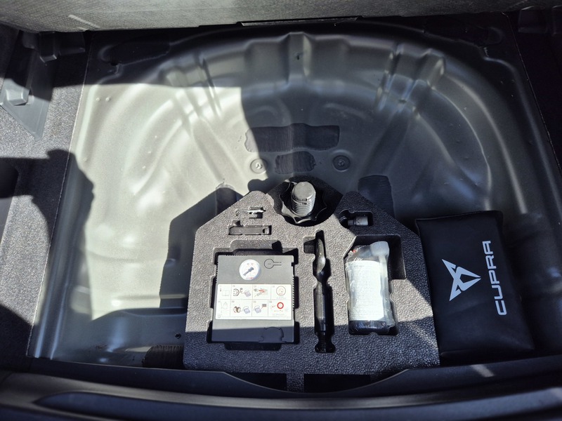 Fahrzeugabbildung Formentor 1.5 TSI 110 KW (150 PS) 7-Gang-DSG Bild 20 von 46