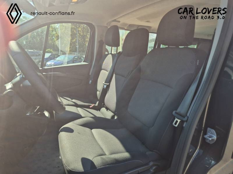 Renault Trafic Combi