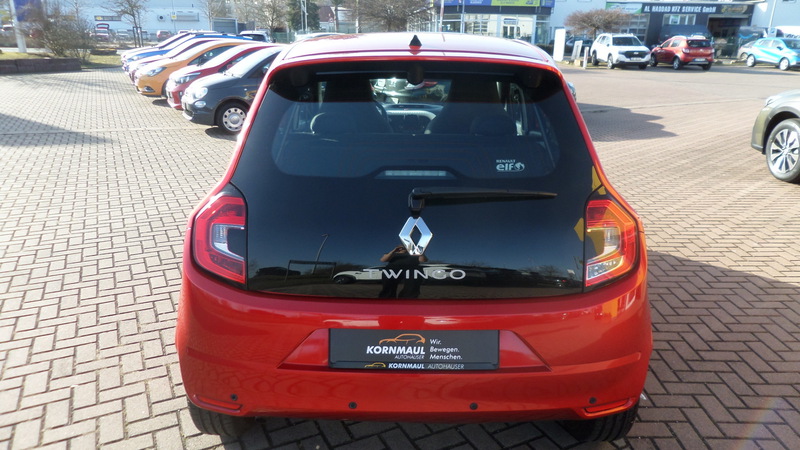 Fahrzeugabbildung Twingo Bluetooth Tempomat Lichtautomatik Bild 5 von 15
