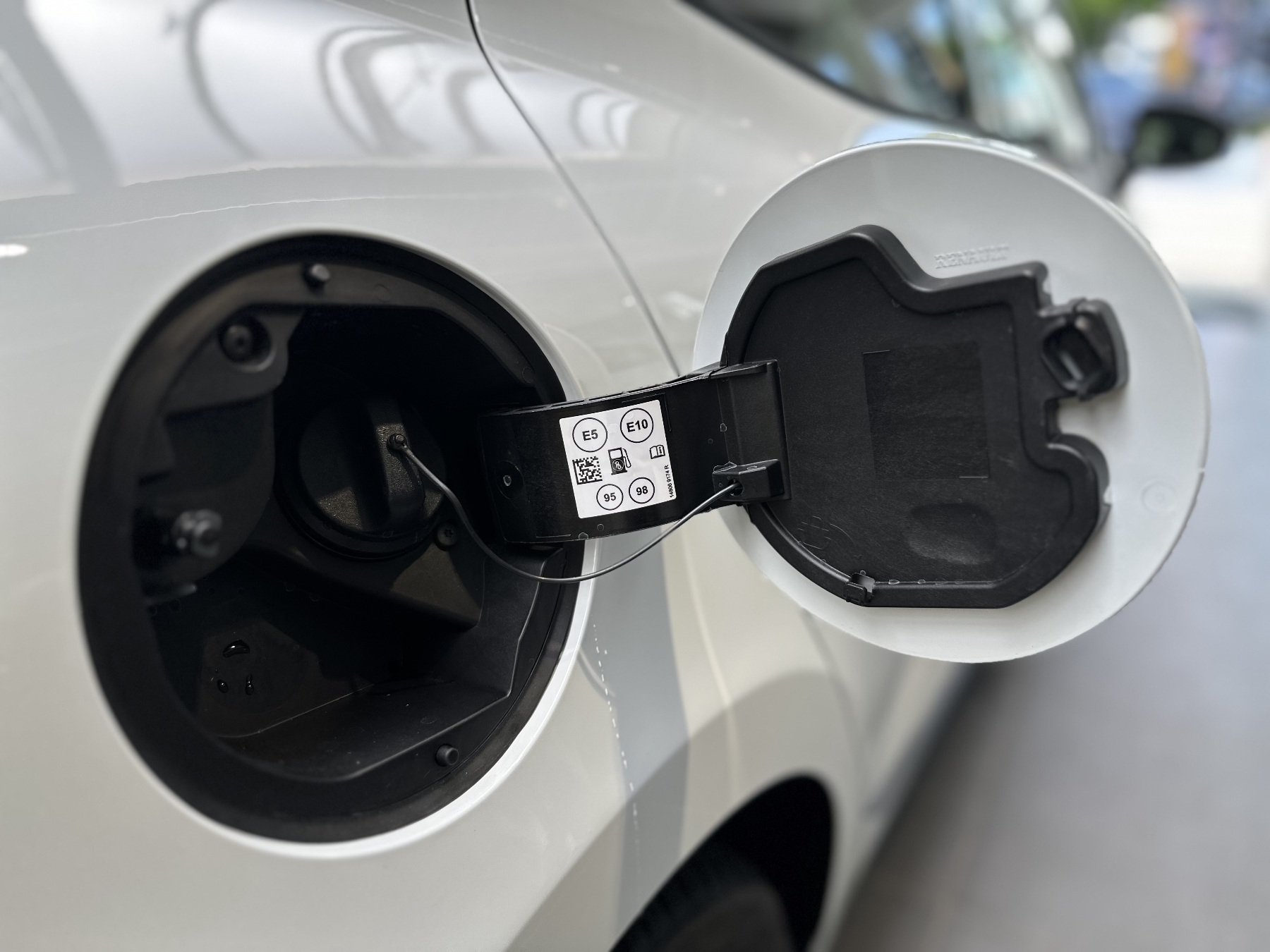 Renault Clio – Bild 18