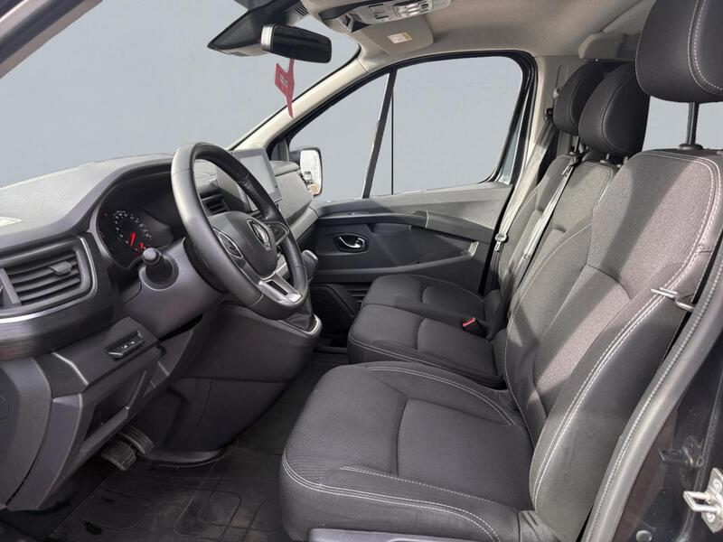 Renault Trafic Combi