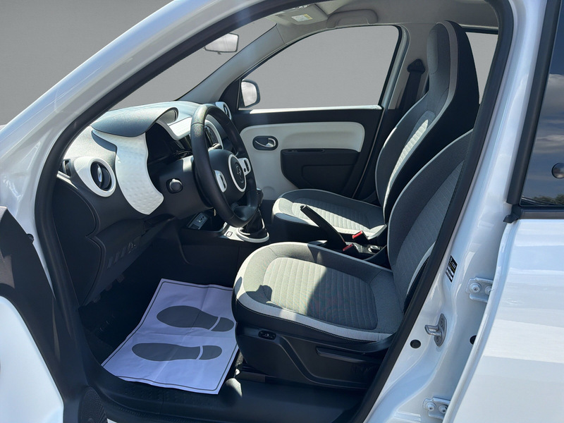 Fahrzeugabbildung Twingo Equilibre SCe 65 Start & Stop Bild 5 von 12
