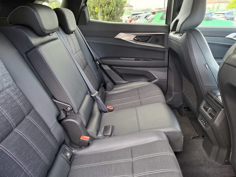 Fahrzeugabbildung Austral Techno Mild Hybrid 160 Automatik Bild 16 von 47