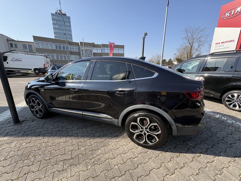 Fahrzeugabbildung Arkana Techno 1.6 Hybrid 145 E-Tech Bild 7 von 18