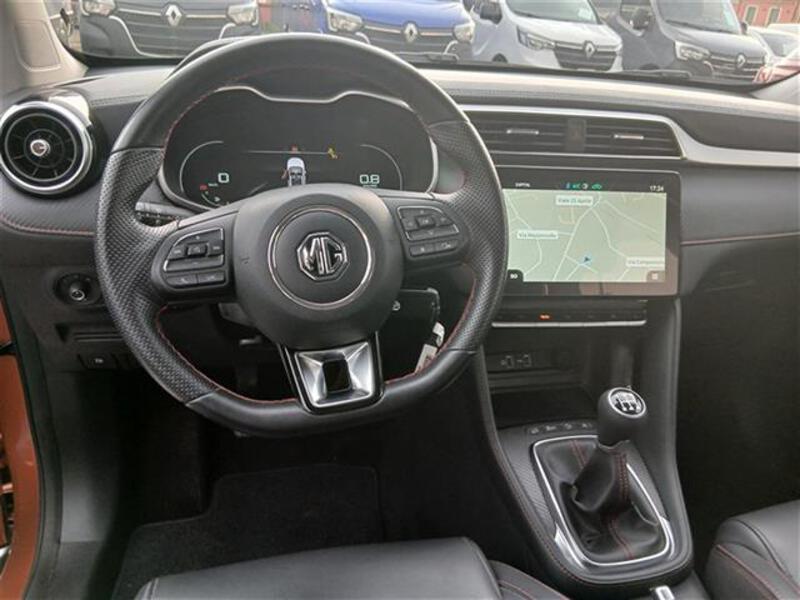 MG ZS