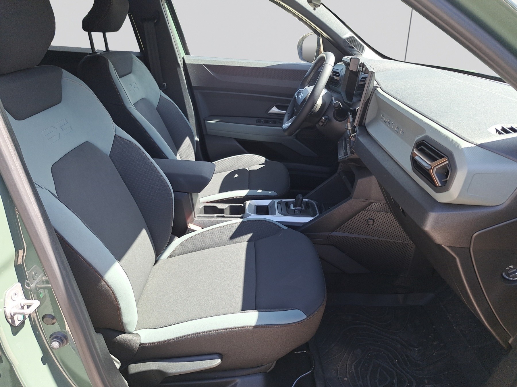 Dacia Duster – Bild 8