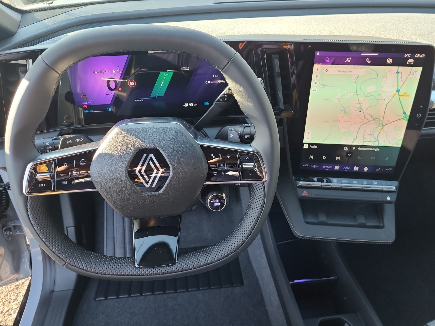 Renault Megane E-TECH – Bild 15